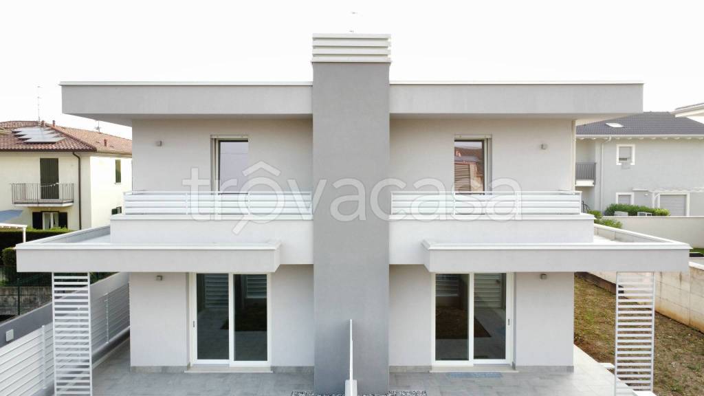 casa indipendente in vendita a Castegnato