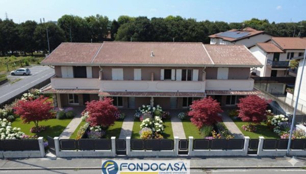 casa indipendente in vendita a Castegnato