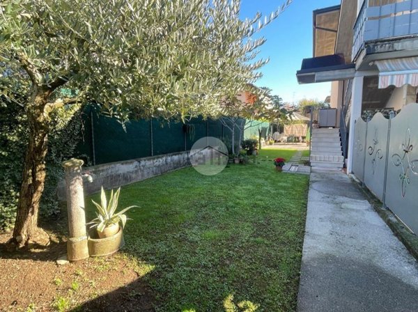 appartamento in vendita a Castegnato