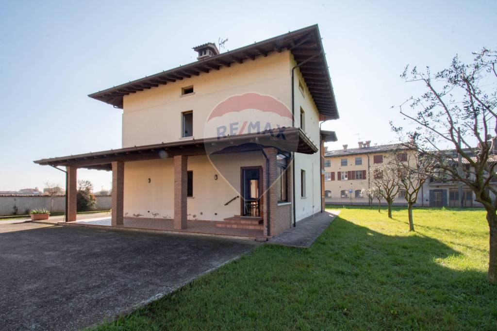 appartamento in vendita a Castegnato