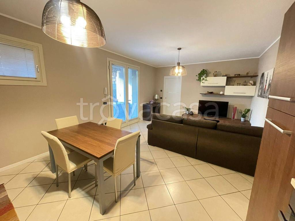 appartamento in vendita a Castegnato