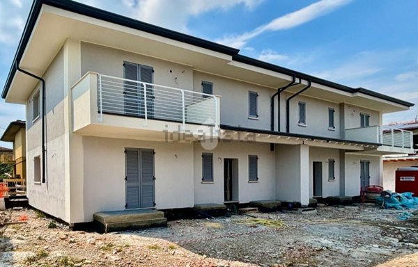 casa indipendente in vendita a Castegnato