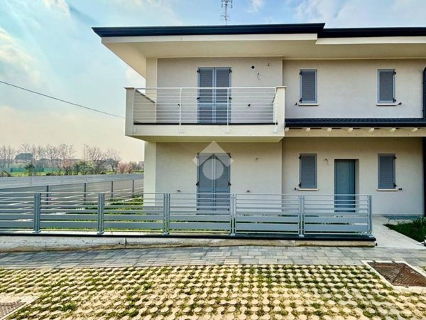 casa indipendente in vendita a Castegnato