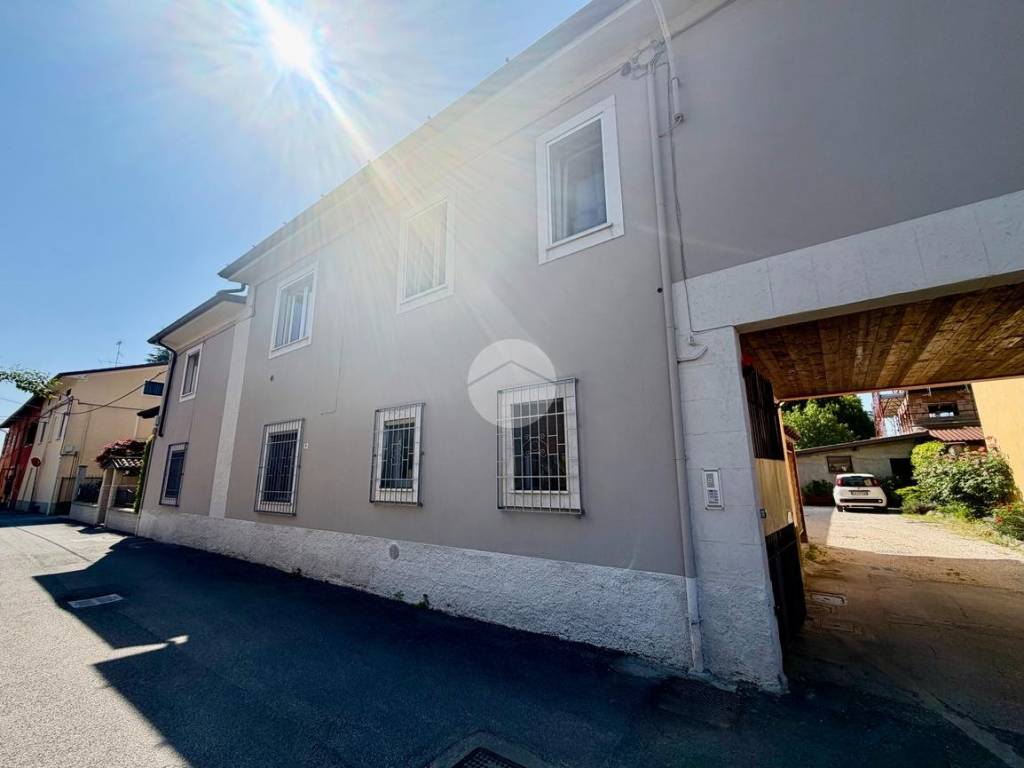 appartamento in vendita a Castegnato