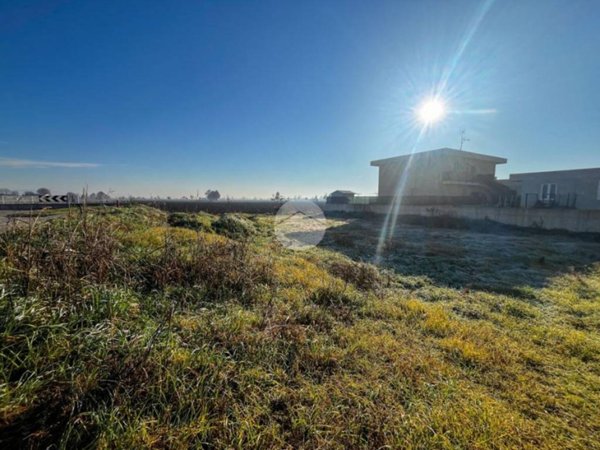 terreno agricolo in vendita a Castelcovati