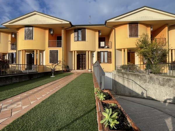 casa indipendente in vendita a Castelcovati