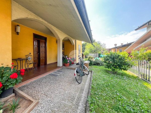 appartamento in vendita a Castelcovati