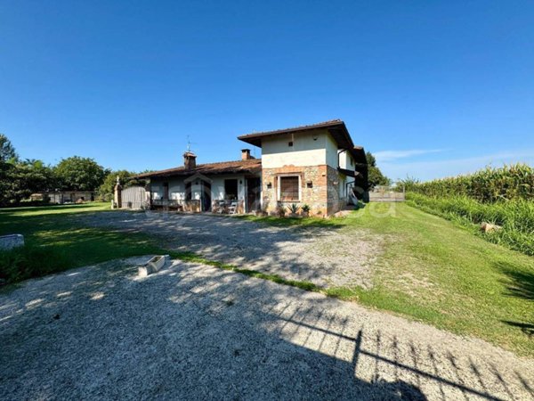 villa in vendita a Castelcovati