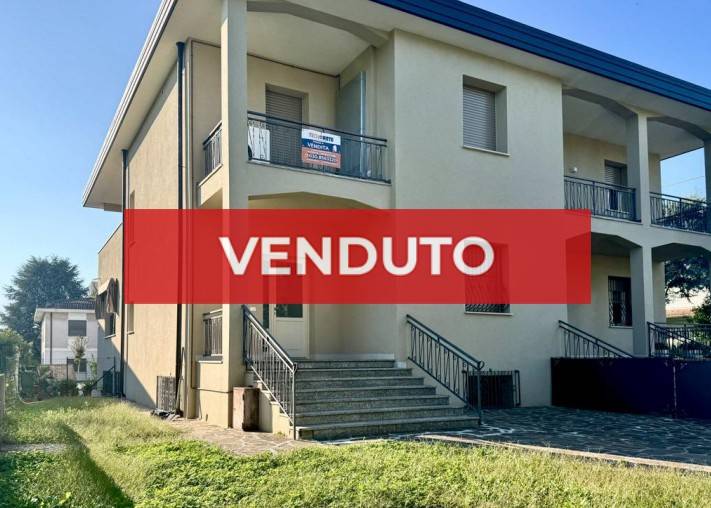 casa indipendente in vendita a Castelcovati