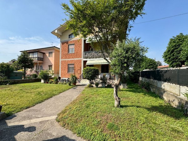 casa indipendente in vendita a Castelcovati