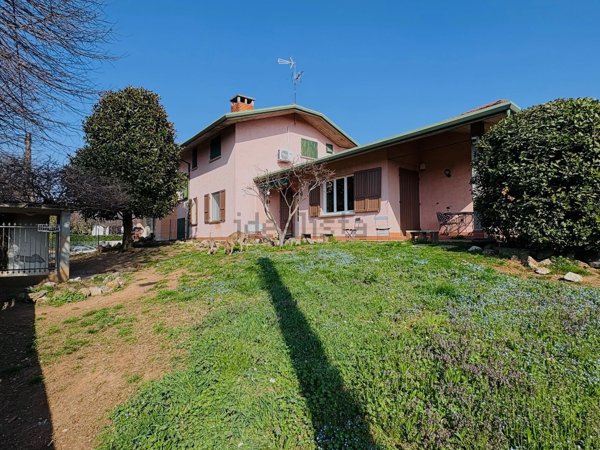 casa indipendente in vendita a Castelcovati