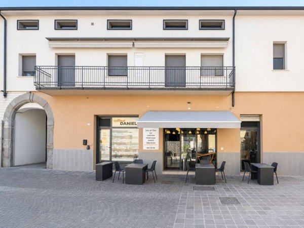 negozio in vendita a Castelcovati
