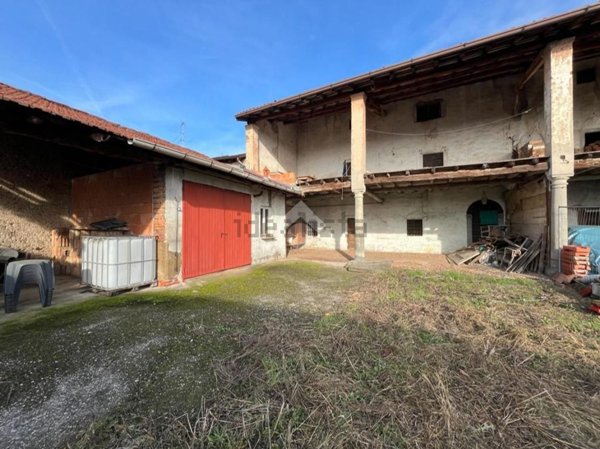 quadrivano in vendita a Castelcovati