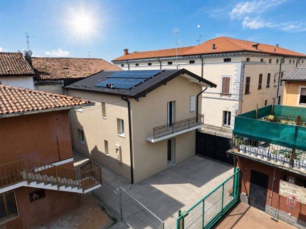 appartamento in vendita a Castelcovati