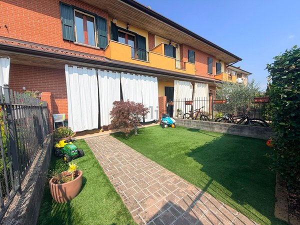 casa indipendente in vendita a Castelcovati