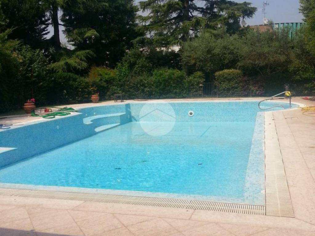 casa indipendente in vendita a Castel Mella