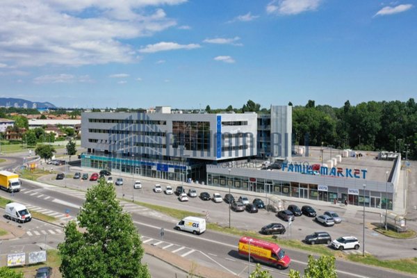 ufficio in vendita a Castel Mella