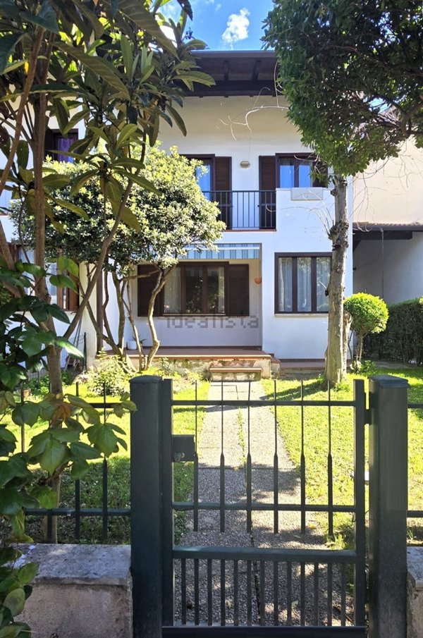 casa indipendente in vendita a Castel Mella