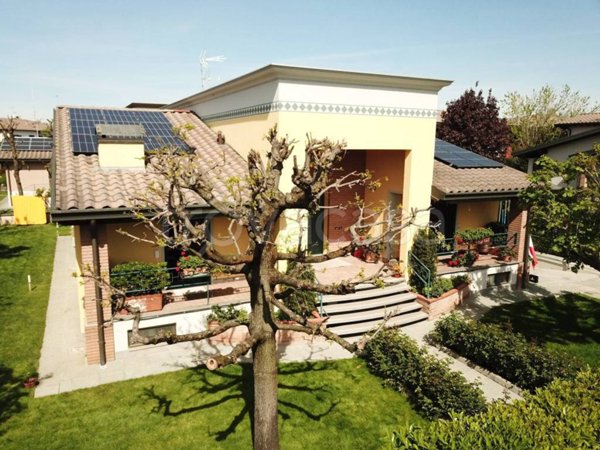casa indipendente in vendita a Castel Mella