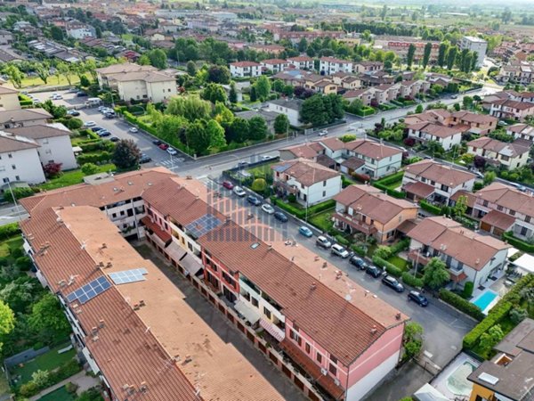 casa indipendente in vendita a Castel Mella