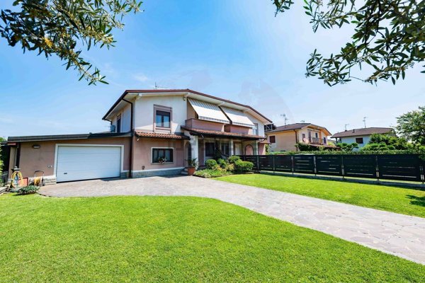 casa indipendente in vendita a Castel Mella