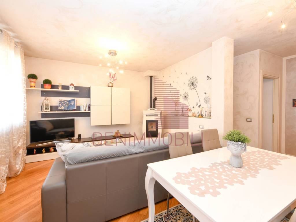 casa indipendente in vendita a Castel Mella