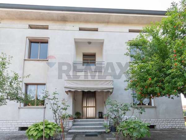 casa indipendente in vendita a Castel Mella