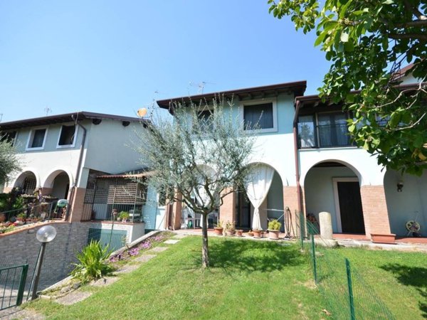 casa indipendente in vendita a Castel Mella