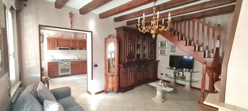 casa indipendente in vendita a Castel Mella
