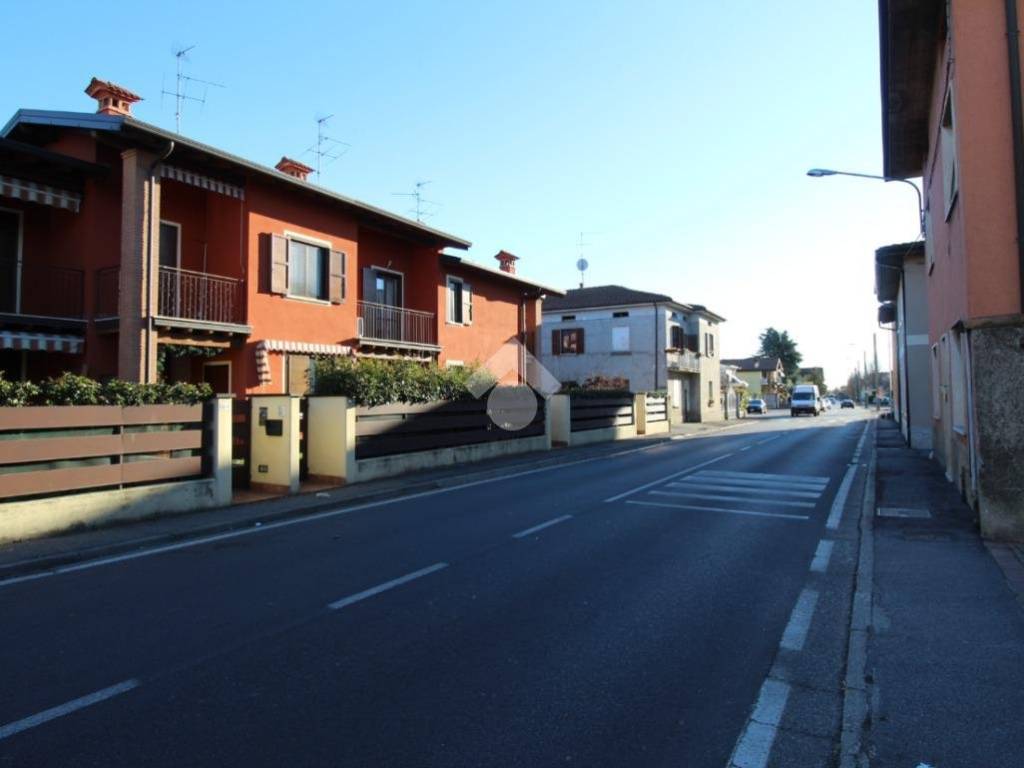 negozio in vendita a Castel Mella