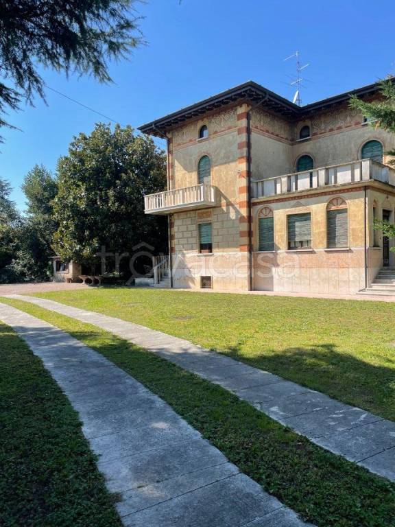 casa indipendente in vendita a Castel Mella