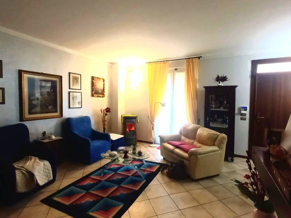 casa indipendente in vendita a Castel Mella