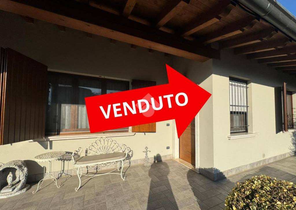 casa indipendente in vendita a Castel Mella
