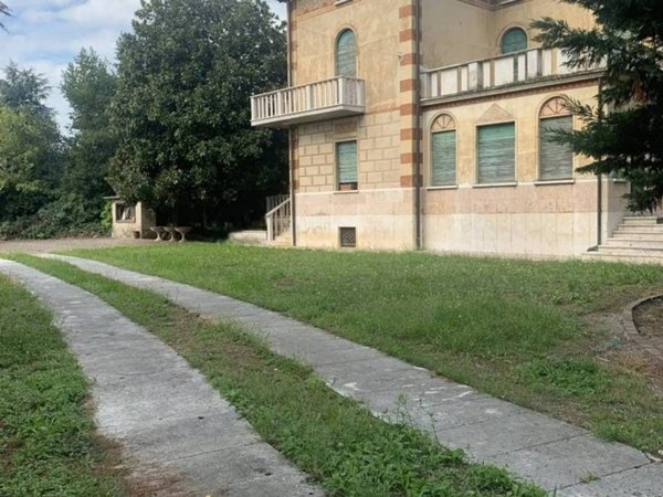 casa indipendente in vendita a Castel Mella