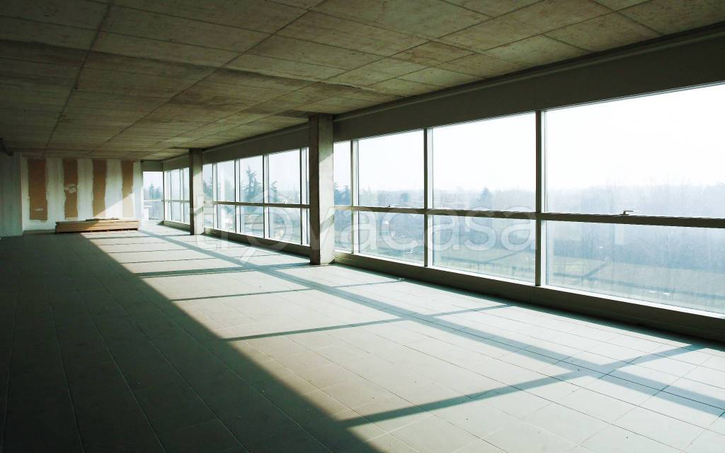 ufficio in vendita a Castel Mella