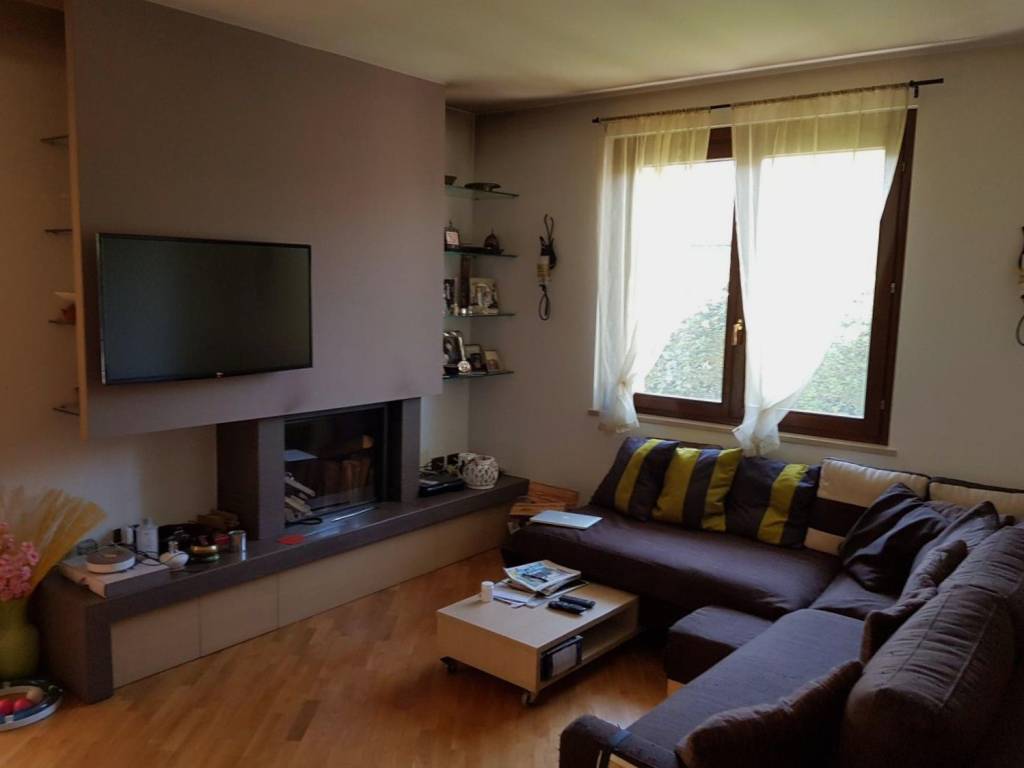 casa indipendente in vendita a Castel Mella