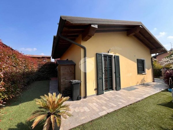 casa indipendente in vendita a Castel Mella