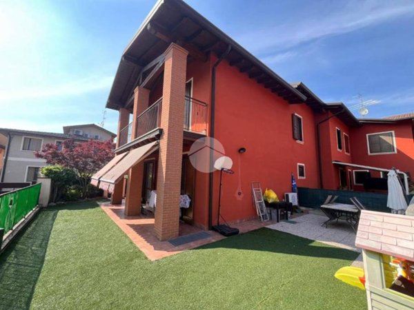 casa indipendente in vendita a Castel Mella