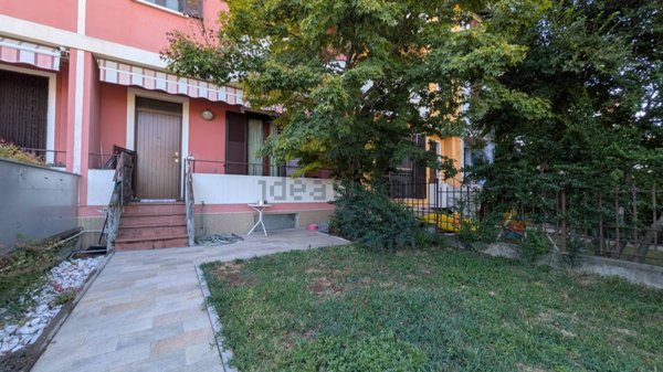 casa indipendente in vendita a Castel Mella in zona Colorne