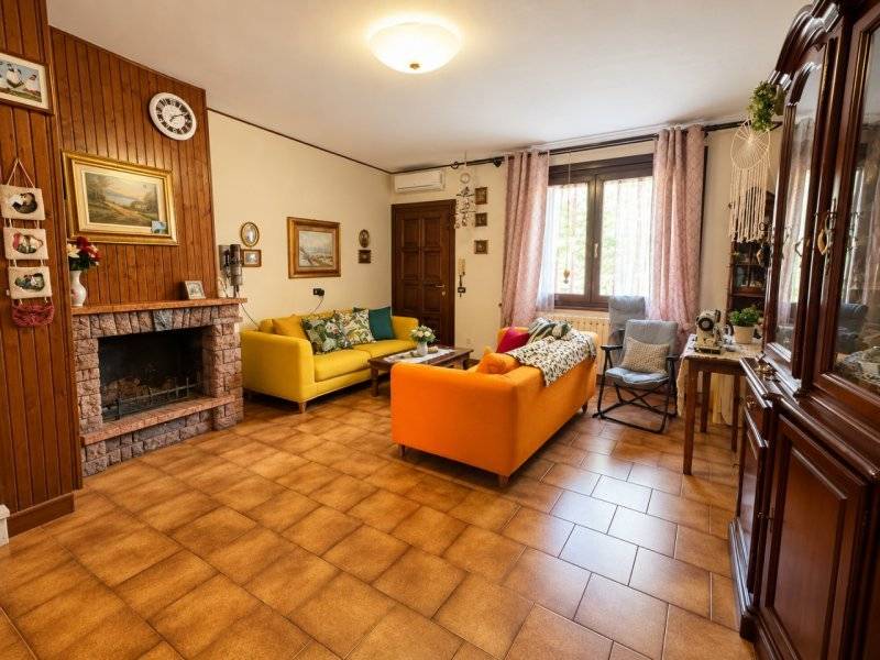 casa indipendente in vendita a Castel Mella