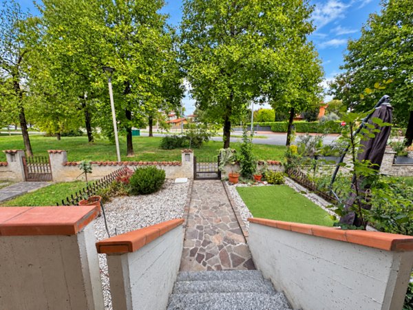 casa indipendente in vendita a Castel Mella