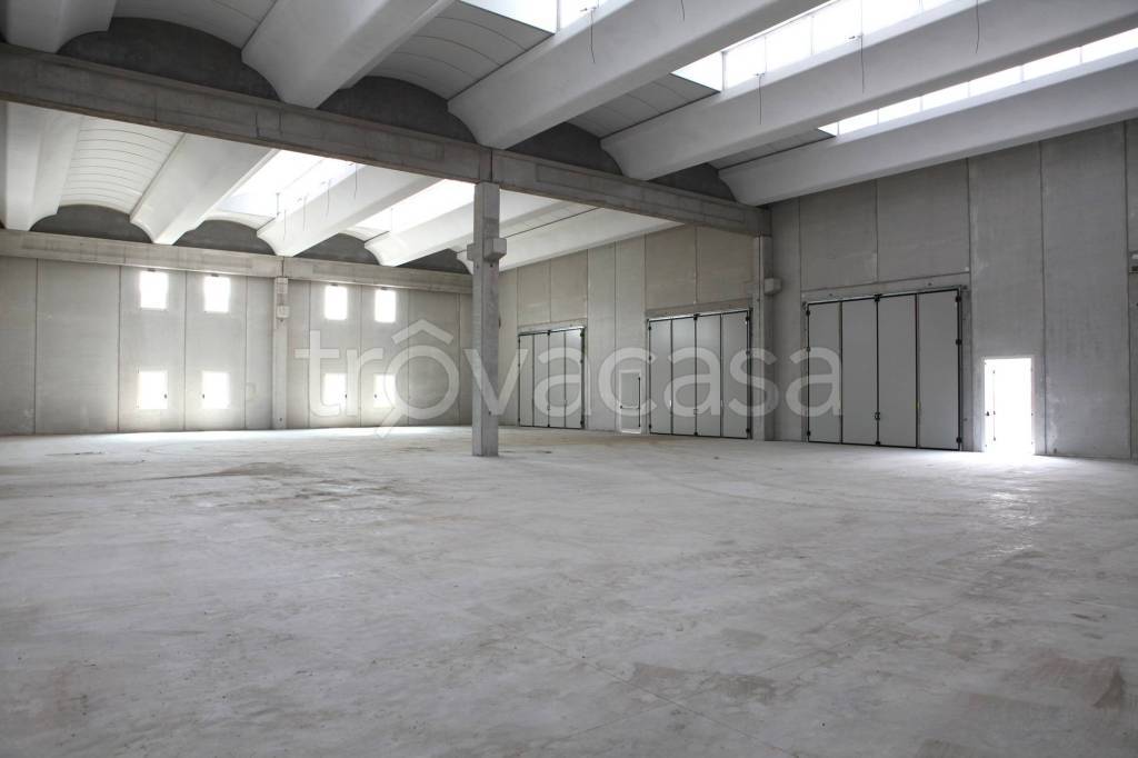 locale commerciale in vendita a Castenedolo