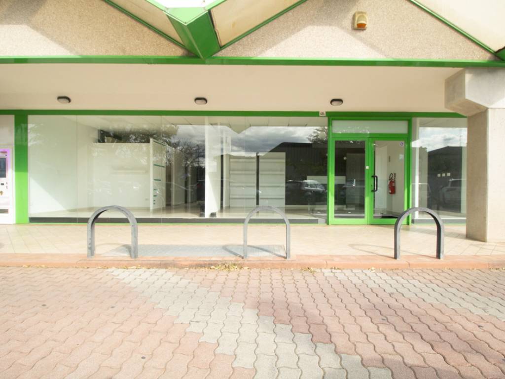 negozio in vendita a Castenedolo