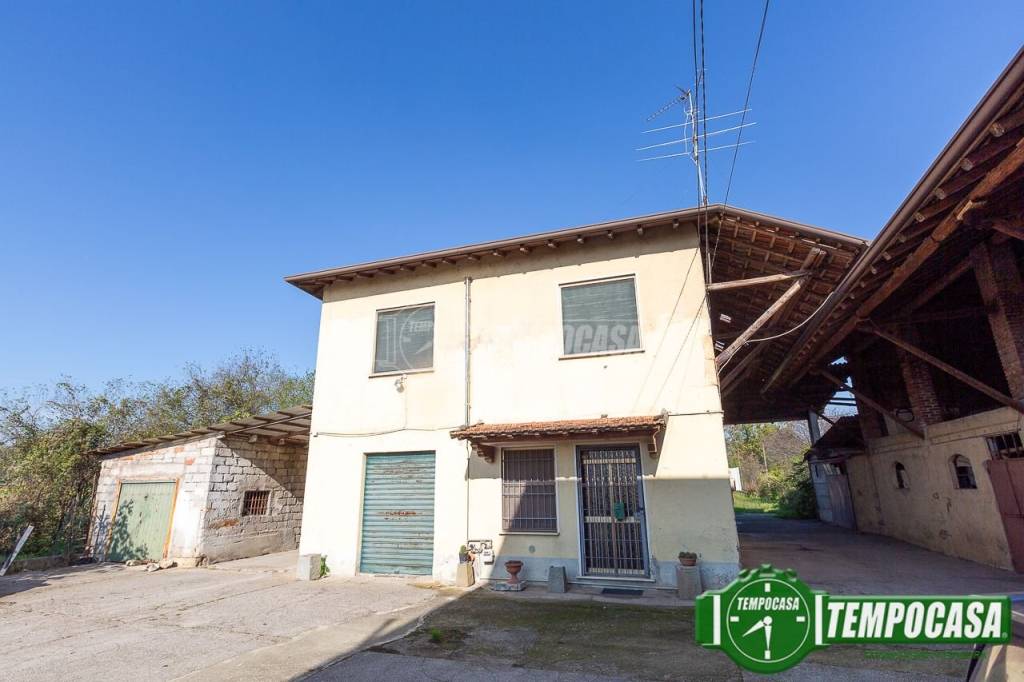 casa indipendente in vendita a Castenedolo