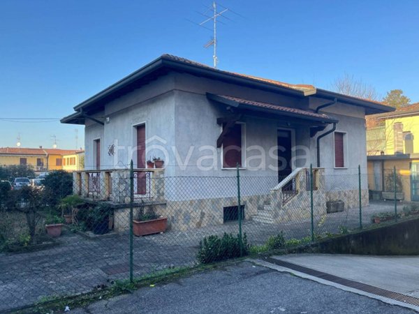 casa indipendente in vendita a Castenedolo