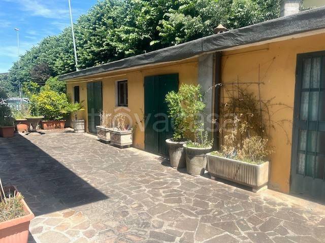 casa indipendente in vendita a Castenedolo