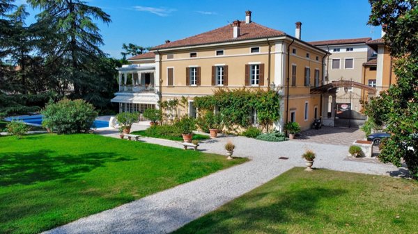 villa in vendita a Castenedolo