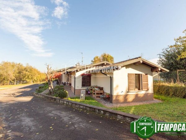 appartamento in vendita a Castenedolo in zona Capodimonte
