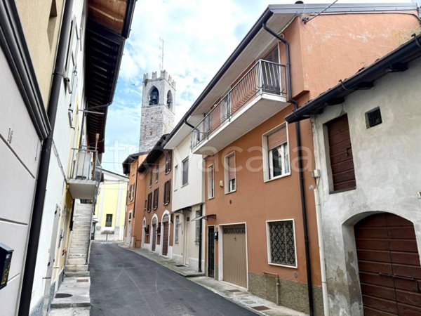 casa indipendente in vendita a Castenedolo