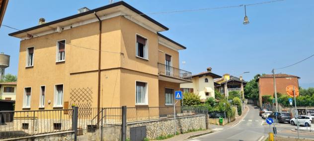 casa indipendente in vendita a Castenedolo